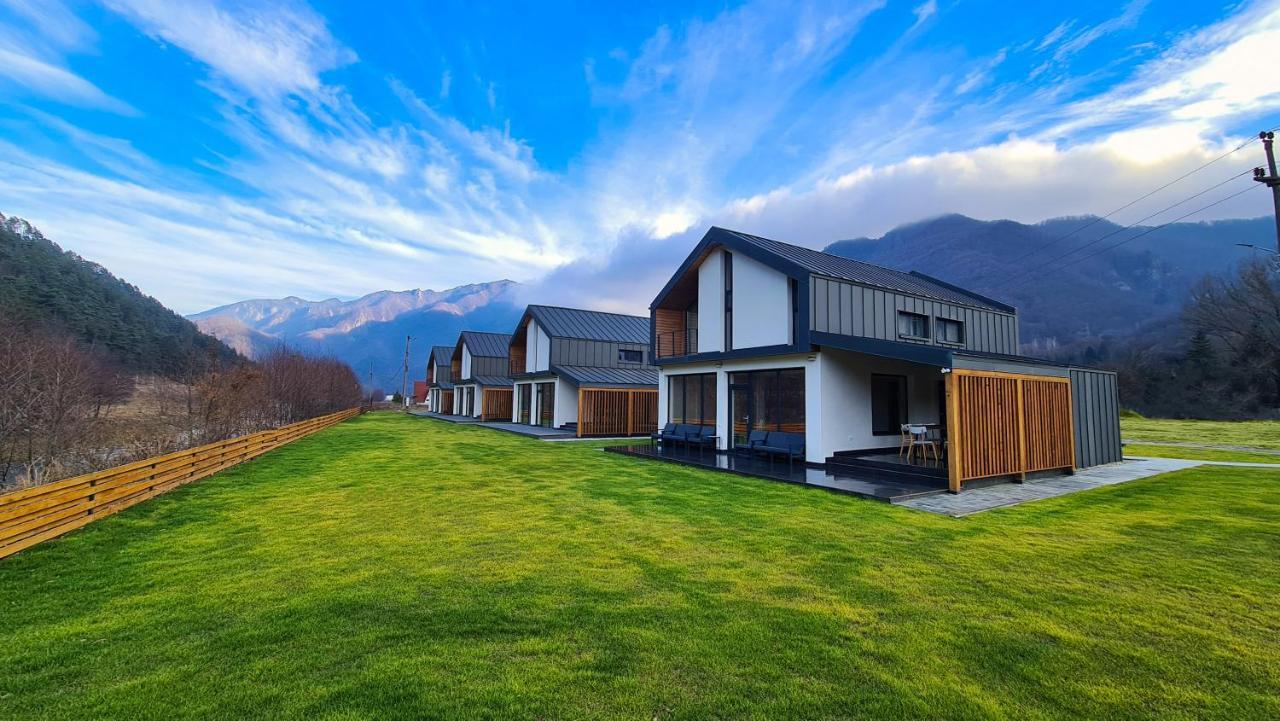 Complex Lunlo Village Brezoi Zewnętrze zdjęcie