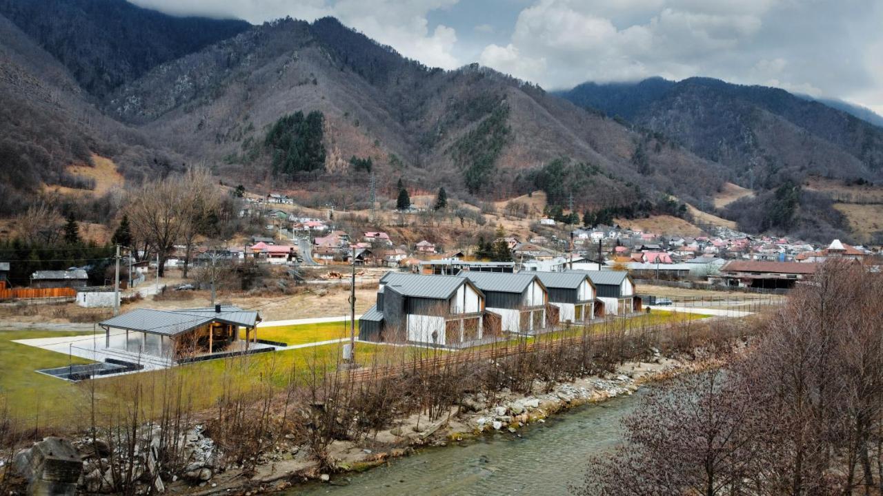 Complex Lunlo Village Brezoi Zewnętrze zdjęcie