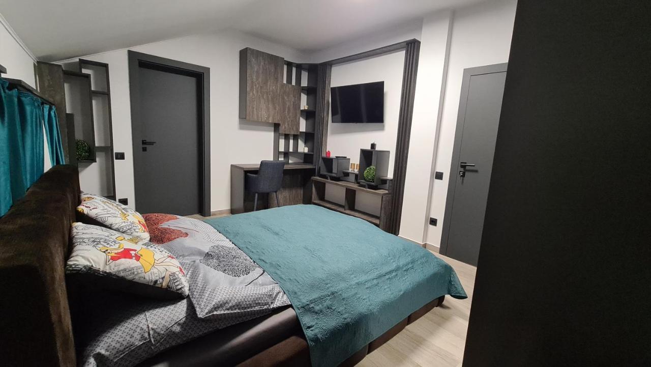 Complex Lunlo Village Brezoi Zewnętrze zdjęcie